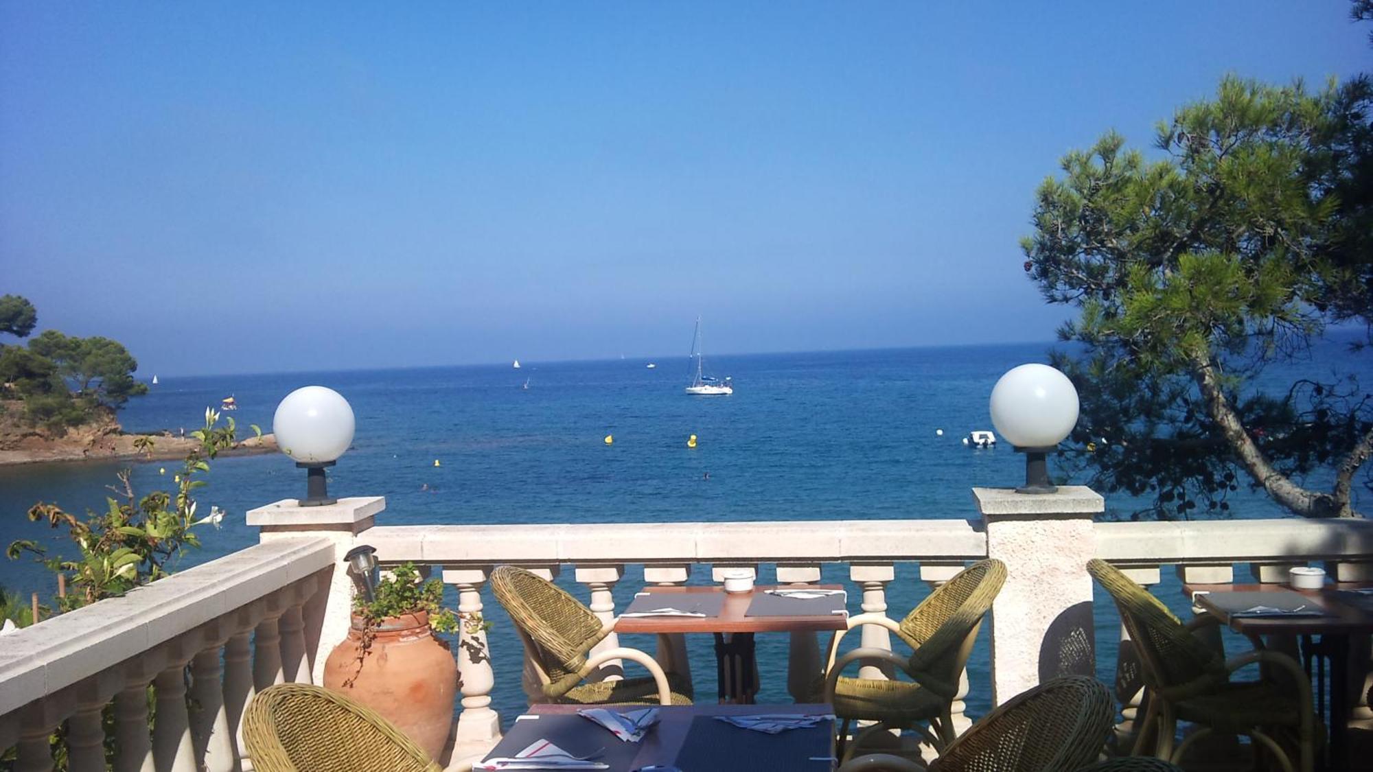 Hotel Grifeu Llança Εξωτερικό φωτογραφία